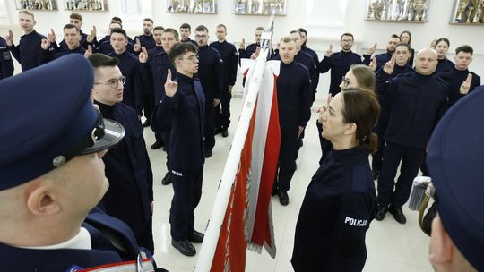 Nowi funkcjonariusze w szeregach policji lubelskiej [GALERIA ZDJĘĆ]