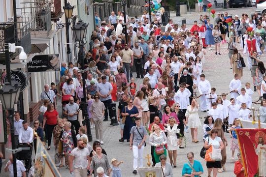 Chełm. Boże Ciało 2024. Procesja przeszła ulicami miasta [GALERIA ZDJĘĆ]