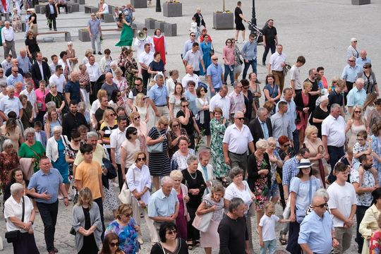 Chełm. Boże Ciało 2024. Procesja przeszła ulicami miasta [GALERIA ZDJĘĆ]