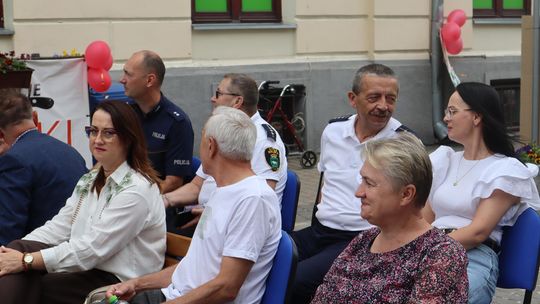 Chełmska biesiada seniorów  "Na ludową nutę z wiankiem w tle" [GALERIA ZDJĘĆ]