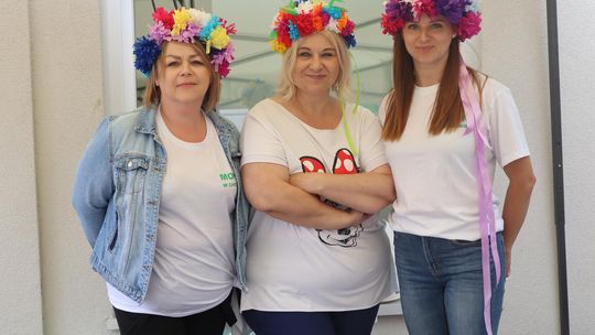 Chełmska biesiada seniorów  "Na ludową nutę z wiankiem w tle" [GALERIA ZDJĘĆ]