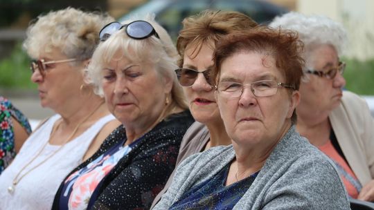 Chełmska biesiada seniorów  "Na ludową nutę z wiankiem w tle" [GALERIA ZDJĘĆ]