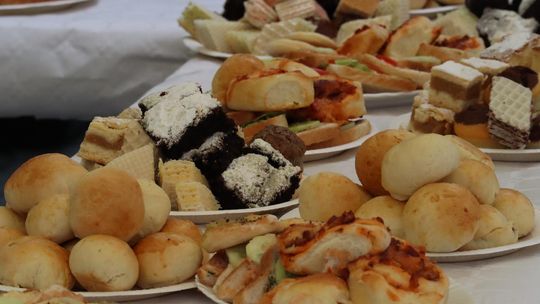 Chełmska biesiada seniorów  "Na ludową nutę z wiankiem w tle" [GALERIA ZDJĘĆ]