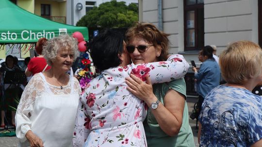 Chełmska biesiada seniorów  "Na ludową nutę z wiankiem w tle" [GALERIA ZDJĘĆ]