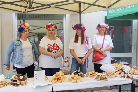 Chełmska biesiada seniorów  "Na ludową nutę z wiankiem w tle" [GALERIA ZDJĘĆ]