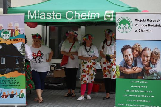 Chełmska biesiada seniorów  "Na ludową nutę z wiankiem w tle" [GALERIA ZDJĘĆ]