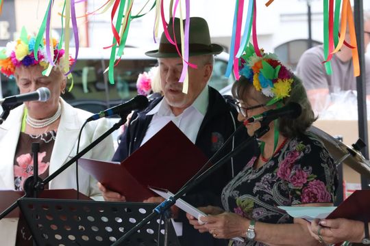 Chełmska biesiada seniorów  "Na ludową nutę z wiankiem w tle" [GALERIA ZDJĘĆ]