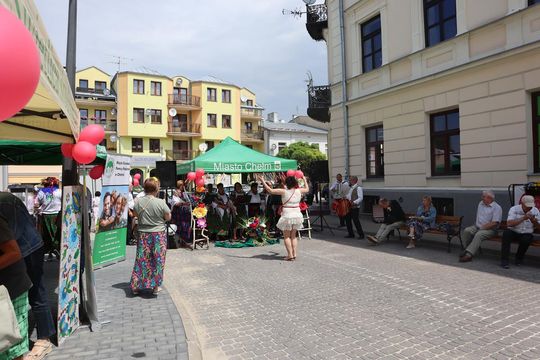 Chełmska biesiada seniorów  "Na ludową nutę z wiankiem w tle" [GALERIA ZDJĘĆ]