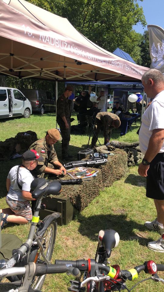 Chełm. Mundurowy piknik pod hasłem: "Bezpieczne wakacje" trwa [ZDJĘCIA]