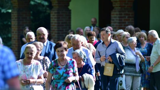 Gm. Krasnystaw. Zjazd Absolwentów szkoły w Małochwieju Dużym [GALERIA ZDJĘĆ]