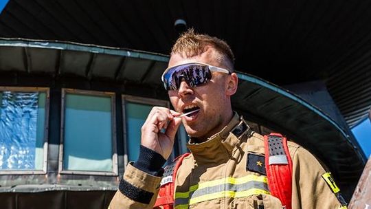 998 strażaków z całej Polski zdobyło szczyt Karkonoszy. Byli tam ochotnicy z Siedliszcza! [GALERIA ZDJĘĆ]