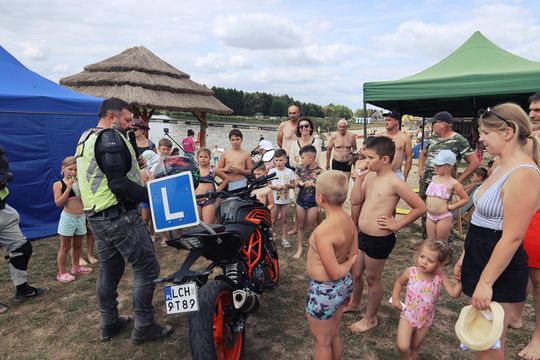 Gm. Leśniowice. Promowali bezpieczeństwo nad zbiornikiem wodnym „Maczuły” [GALERIA ZDJĘĆ]