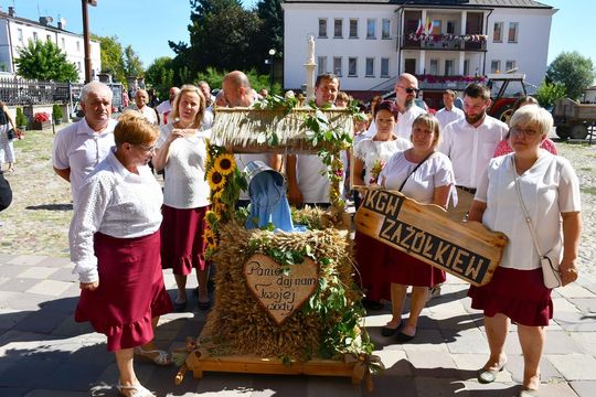 Dożynki Parafialne w Parafii Św. Franciszka Ksawerego w Krasnymstawie [GALERIA ZDJĘĆ]