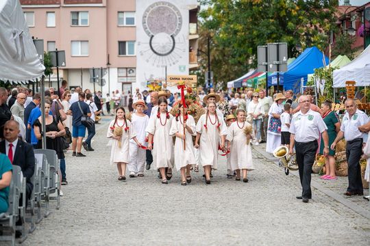 Włodawa. Dożynki powiatu włodawskiego 2024 [GALERIA ZDJĘĆ]