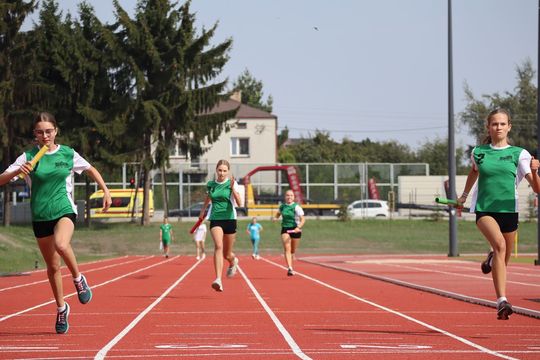 Chełm. Otwarcie stadionu lekkoatletycznego przy II LO [ZDJĘCIA]