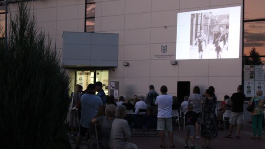 Chełm. Plenerowy spektakl w 80. rocznicę Powstania Warszawskiego [GALERIA ZDJĘĆ]