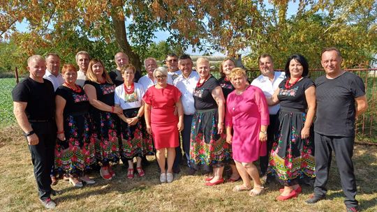 Powiat chełmski. Uroczyste otwarcie drogi powiatowej Żmudź Kolonia – Wólka Leszczańska oraz chodnika  [GALERIA ZDJĘĆ]