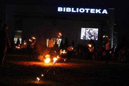 Chełm. Plenerowy spektakl w 80. rocznicę Powstania Warszawskiego [GALERIA ZDJĘĆ]