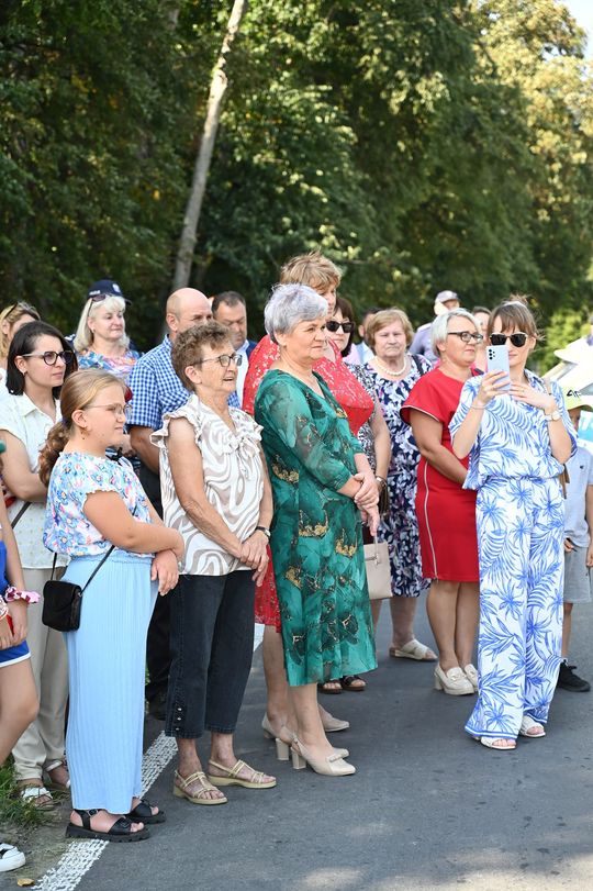 Powiat chełmski. Uroczyste otwarcie drogi powiatowej Żmudź Kolonia – Wólka Leszczańska oraz chodnika  [GALERIA ZDJĘĆ]
