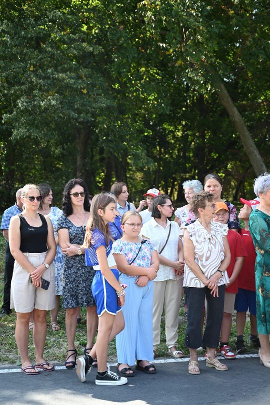 Powiat chełmski. Uroczyste otwarcie drogi powiatowej Żmudź Kolonia – Wólka Leszczańska oraz chodnika  [GALERIA ZDJĘĆ]