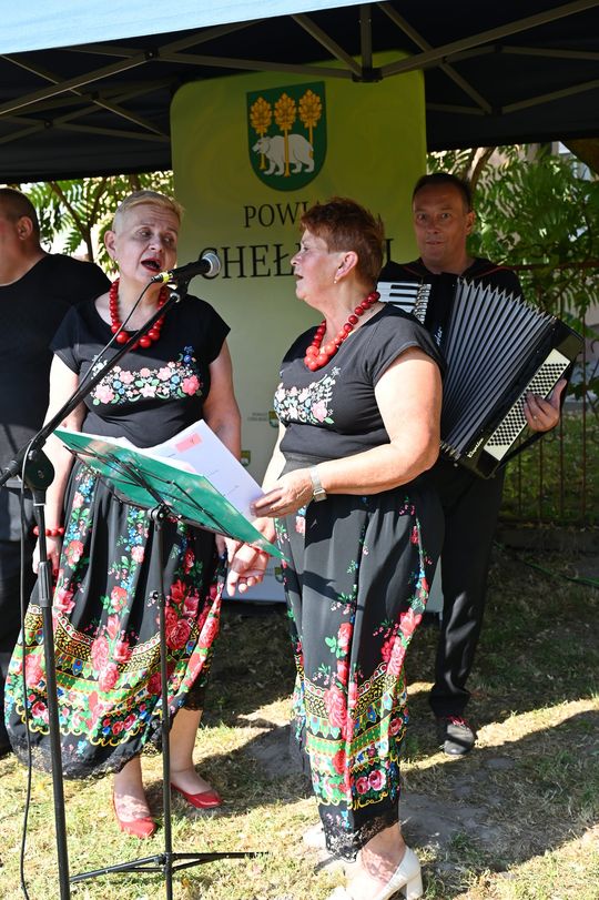 Powiat chełmski. Uroczyste otwarcie drogi powiatowej Żmudź Kolonia – Wólka Leszczańska oraz chodnika  [GALERIA ZDJĘĆ]