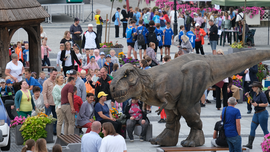 Dzień Sportu w Chełmie. Były nawet dinozaury... [GALERIA ZDJĘĆ]