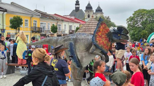 Dzień Sportu w Chełmie. Były nawet dinozaury... [GALERIA ZDJĘĆ]