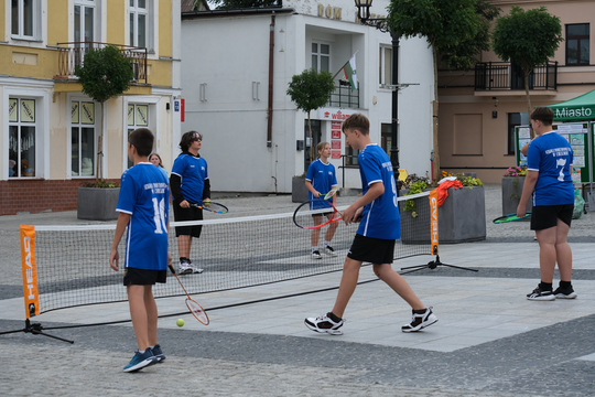 Dzień Sportu w Chełmie. Były nawet dinozaury... [GALERIA ZDJĘĆ]