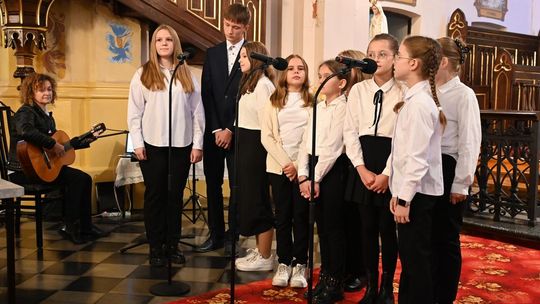 5. edycja PRZEGLĄDU PIEŚNI MARYJNEJ "Ciebie na wieki wychwalać będziemy" [GALERIA ZDJĘĆ]