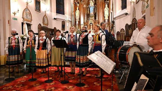 5. edycja PRZEGLĄDU PIEŚNI MARYJNEJ "Ciebie na wieki wychwalać będziemy" [GALERIA ZDJĘĆ]