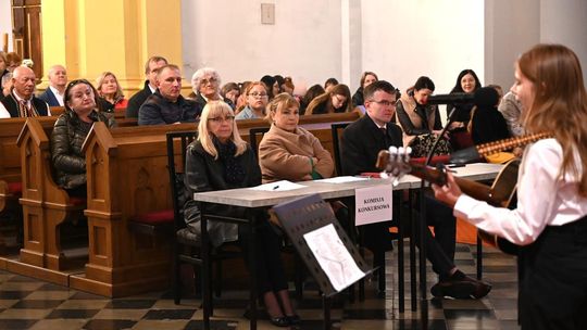 5. edycja PRZEGLĄDU PIEŚNI MARYJNEJ "Ciebie na wieki wychwalać będziemy" [GALERIA ZDJĘĆ]