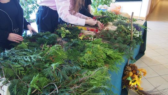 Chełm. Święto Drzewa Zespole Szkół Budowlanych i Geodezyjnych [GALERIA ZDJĘĆ]