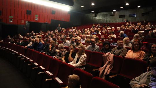 Chełm. Drogi do szczęścia - przedstawienie uczniów szkoły społecznej [GALERIA ZDJĘĆ]