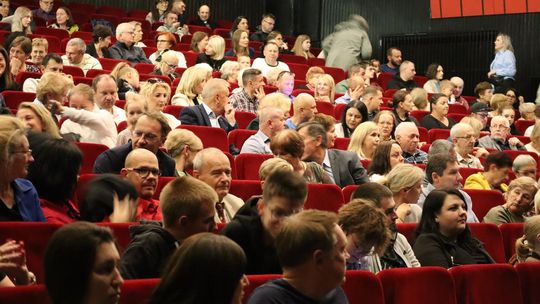 Chełm. Drogi do szczęścia - przedstawienie uczniów szkoły społecznej [GALERIA ZDJĘĆ]