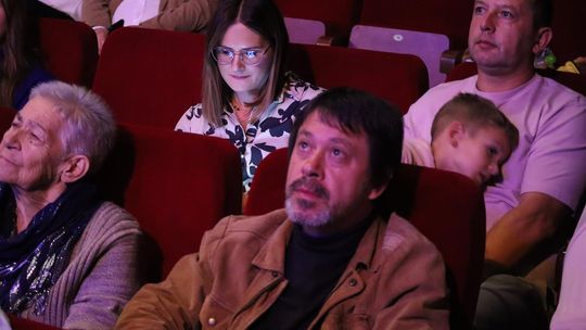 Chełm. Drogi do szczęścia - przedstawienie uczniów szkoły społecznej [GALERIA ZDJĘĆ]