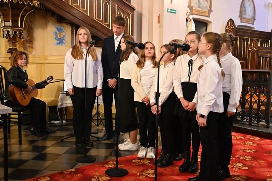 5. edycja PRZEGLĄDU PIEŚNI MARYJNEJ "Ciebie na wieki wychwalać będziemy" [GALERIA ZDJĘĆ]