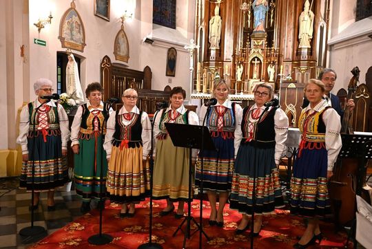 5. edycja PRZEGLĄDU PIEŚNI MARYJNEJ "Ciebie na wieki wychwalać będziemy" [GALERIA ZDJĘĆ]