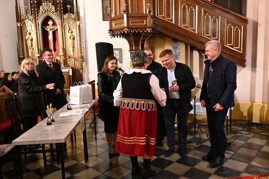 5. edycja PRZEGLĄDU PIEŚNI MARYJNEJ "Ciebie na wieki wychwalać będziemy" [GALERIA ZDJĘĆ]