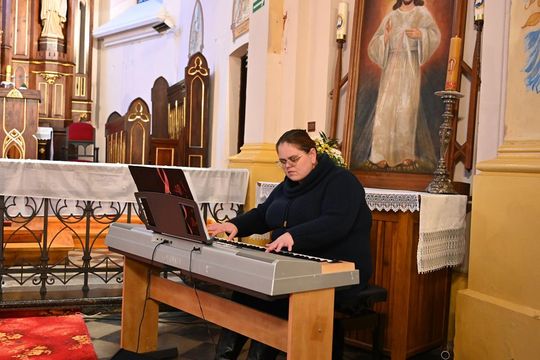 5. edycja PRZEGLĄDU PIEŚNI MARYJNEJ "Ciebie na wieki wychwalać będziemy" [GALERIA ZDJĘĆ]