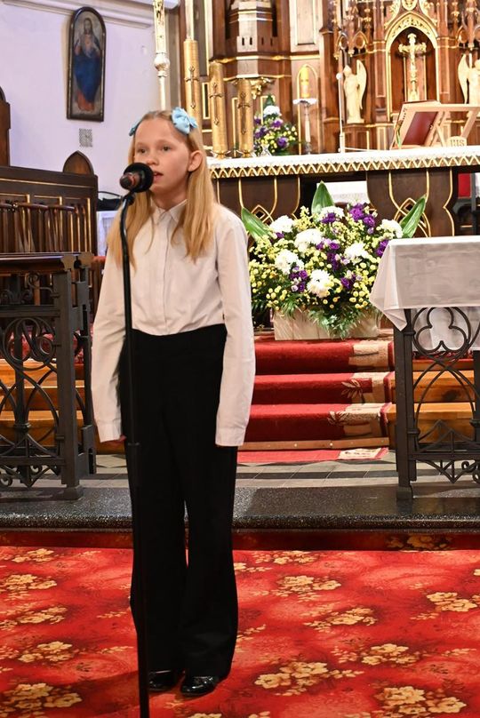 5. edycja PRZEGLĄDU PIEŚNI MARYJNEJ "Ciebie na wieki wychwalać będziemy" [GALERIA ZDJĘĆ]