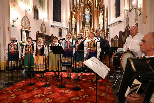 5. edycja PRZEGLĄDU PIEŚNI MARYJNEJ "Ciebie na wieki wychwalać będziemy" [GALERIA ZDJĘĆ]