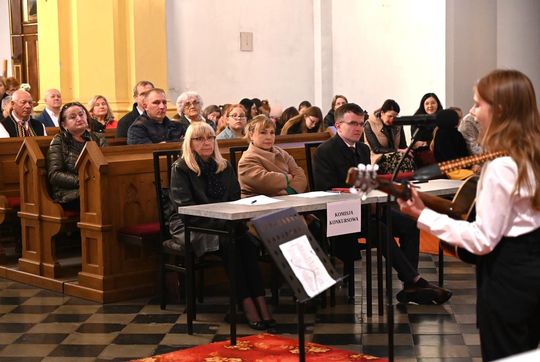 5. edycja PRZEGLĄDU PIEŚNI MARYJNEJ "Ciebie na wieki wychwalać będziemy" [GALERIA ZDJĘĆ]