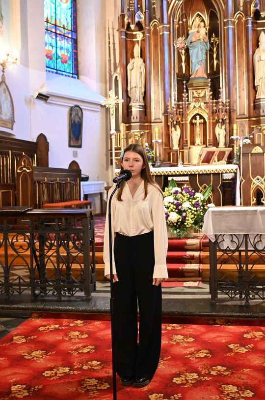 5. edycja PRZEGLĄDU PIEŚNI MARYJNEJ "Ciebie na wieki wychwalać będziemy" [GALERIA ZDJĘĆ]