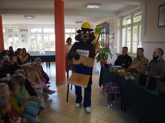 Chełm. Święto Drzewa Zespole Szkół Budowlanych i Geodezyjnych [GALERIA ZDJĘĆ]