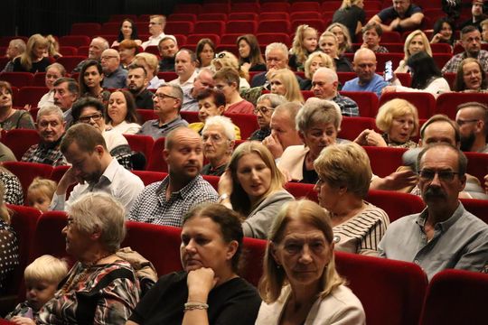 Chełm. Drogi do szczęścia - przedstawienie uczniów szkoły społecznej [GALERIA ZDJĘĆ]