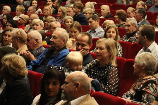 Chełm. Drogi do szczęścia - przedstawienie uczniów szkoły społecznej [GALERIA ZDJĘĆ]