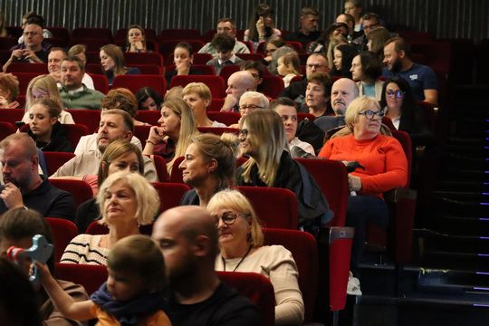 Chełm. Drogi do szczęścia - przedstawienie uczniów szkoły społecznej [GALERIA ZDJĘĆ]