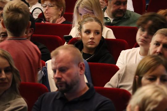 Chełm. Drogi do szczęścia - przedstawienie uczniów szkoły społecznej [GALERIA ZDJĘĆ]