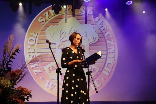 Chełm. Drogi do szczęścia - przedstawienie uczniów szkoły społecznej [GALERIA ZDJĘĆ]