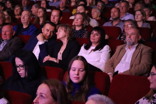 Chełm. Drogi do szczęścia - przedstawienie uczniów szkoły społecznej [GALERIA ZDJĘĆ]
